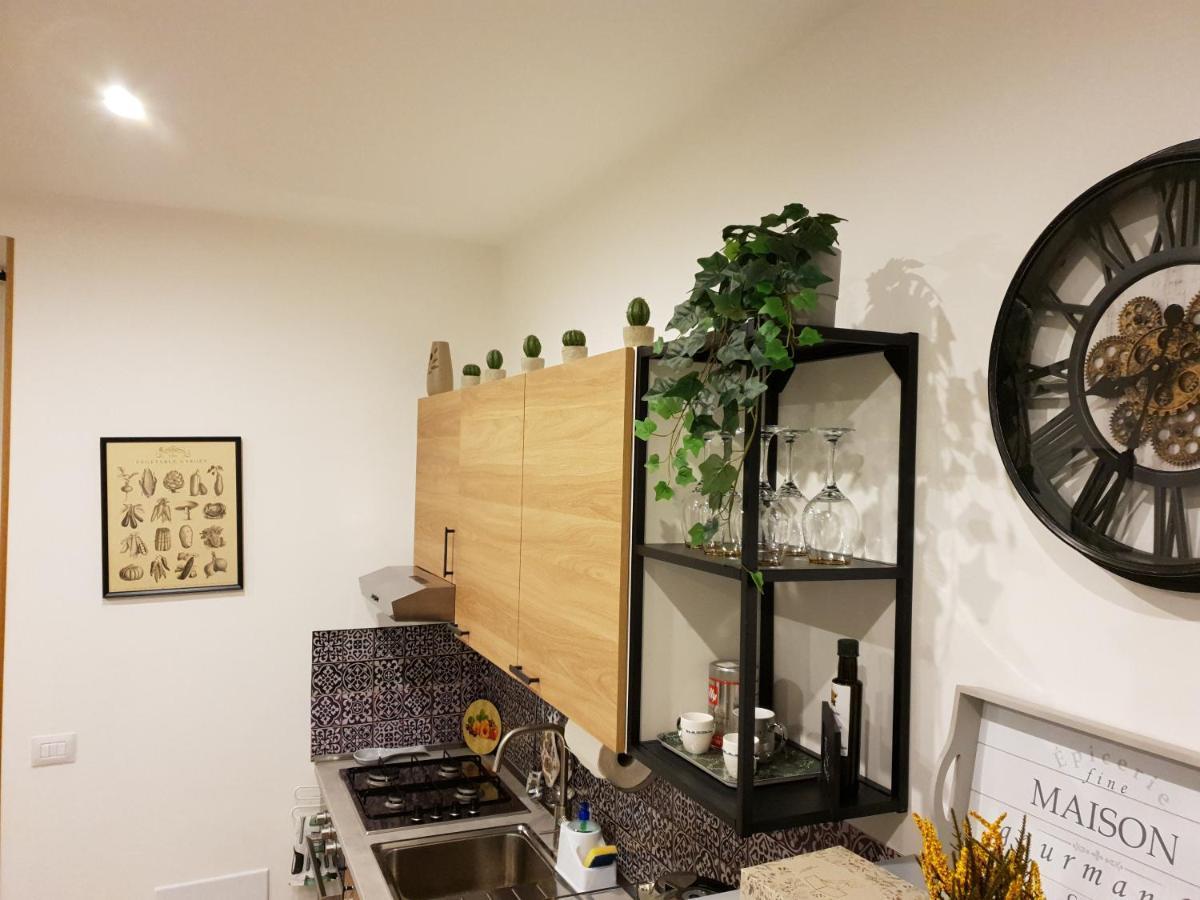 Officinale Rome Apartment, Pineta Sacchetti מראה חיצוני תמונה
