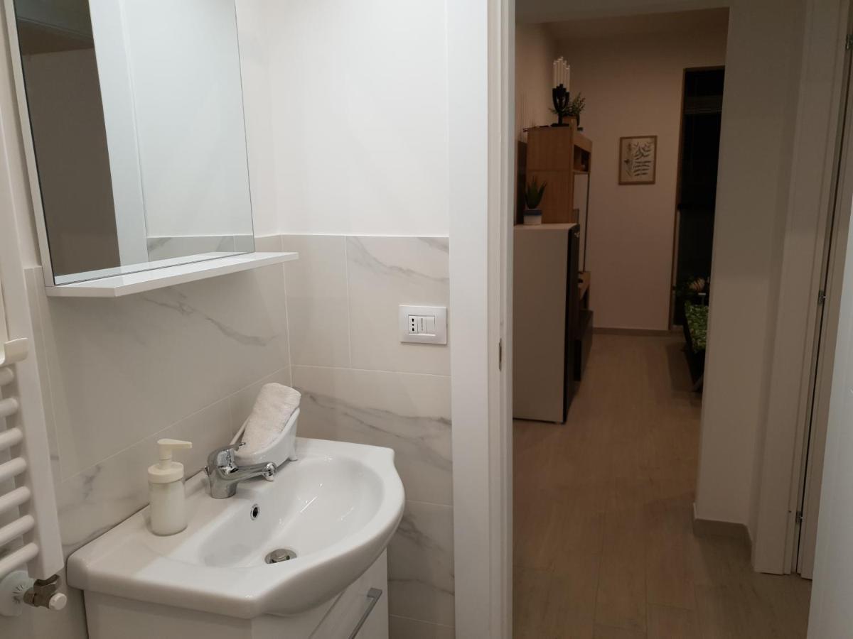 Officinale Rome Apartment, Pineta Sacchetti מראה חיצוני תמונה