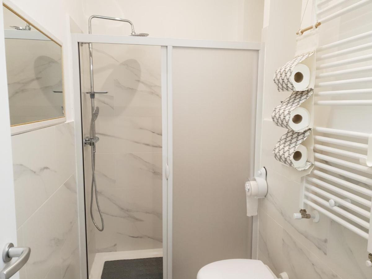 Officinale Rome Apartment, Pineta Sacchetti מראה חיצוני תמונה