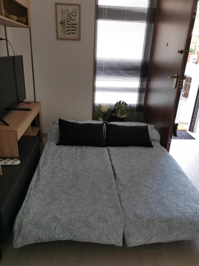 Officinale Rome Apartment, Pineta Sacchetti מראה חיצוני תמונה